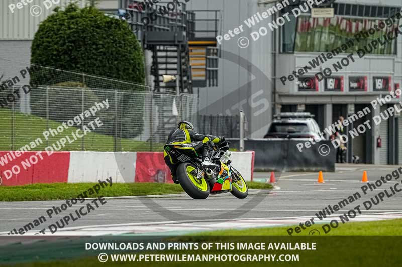 donington no limits trackday;donington park photographs;donington trackday photographs;no limits trackdays;peter wileman photography;trackday digital images;trackday photos